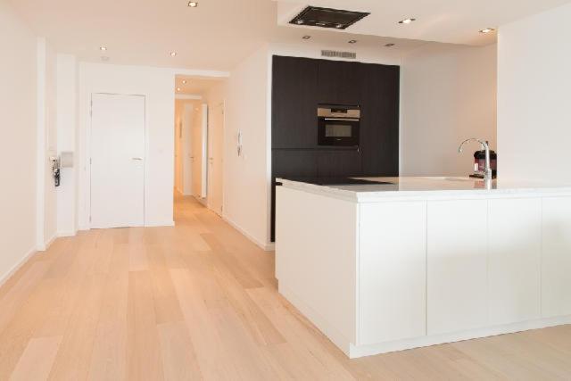 Prachtig Zeezicht Appartement Oostende Exterior foto